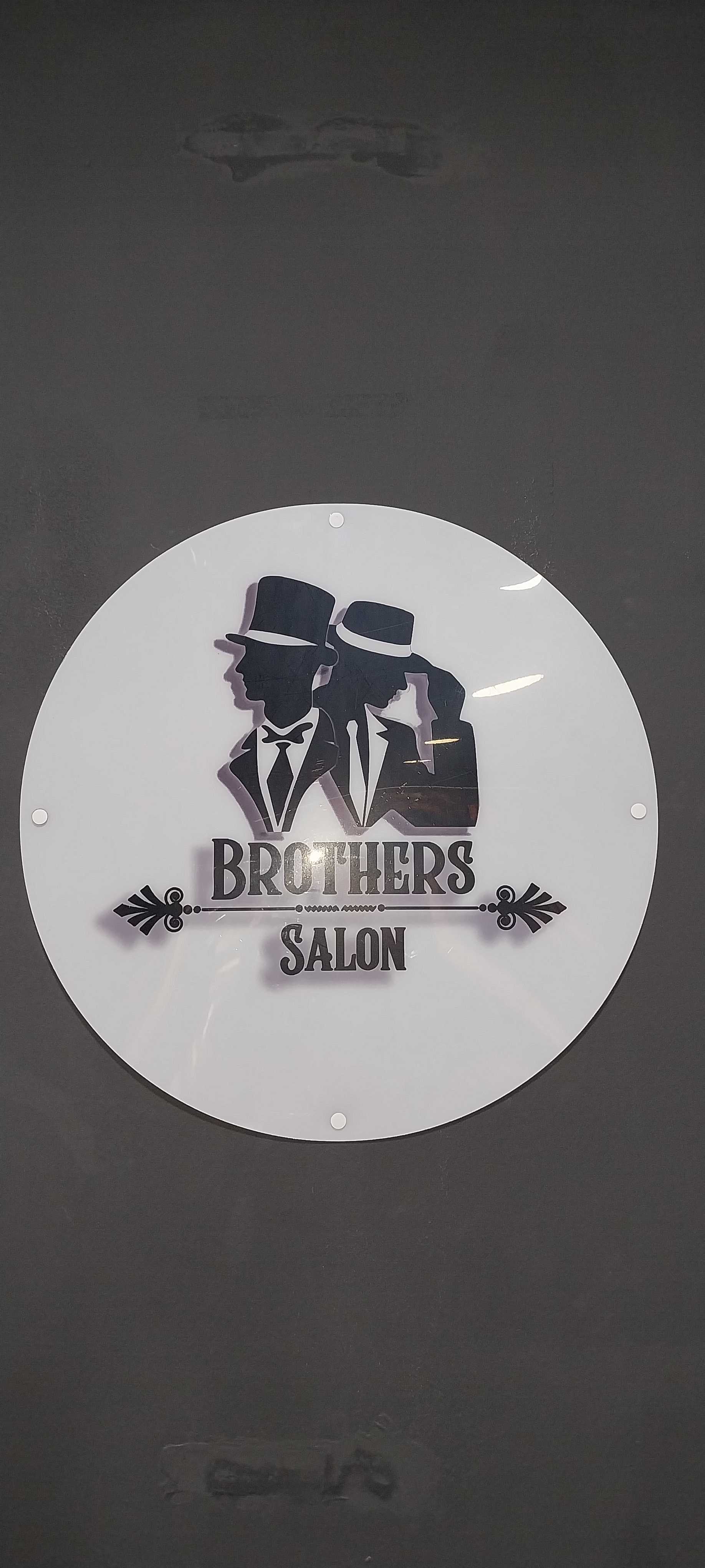 Brothers Salon