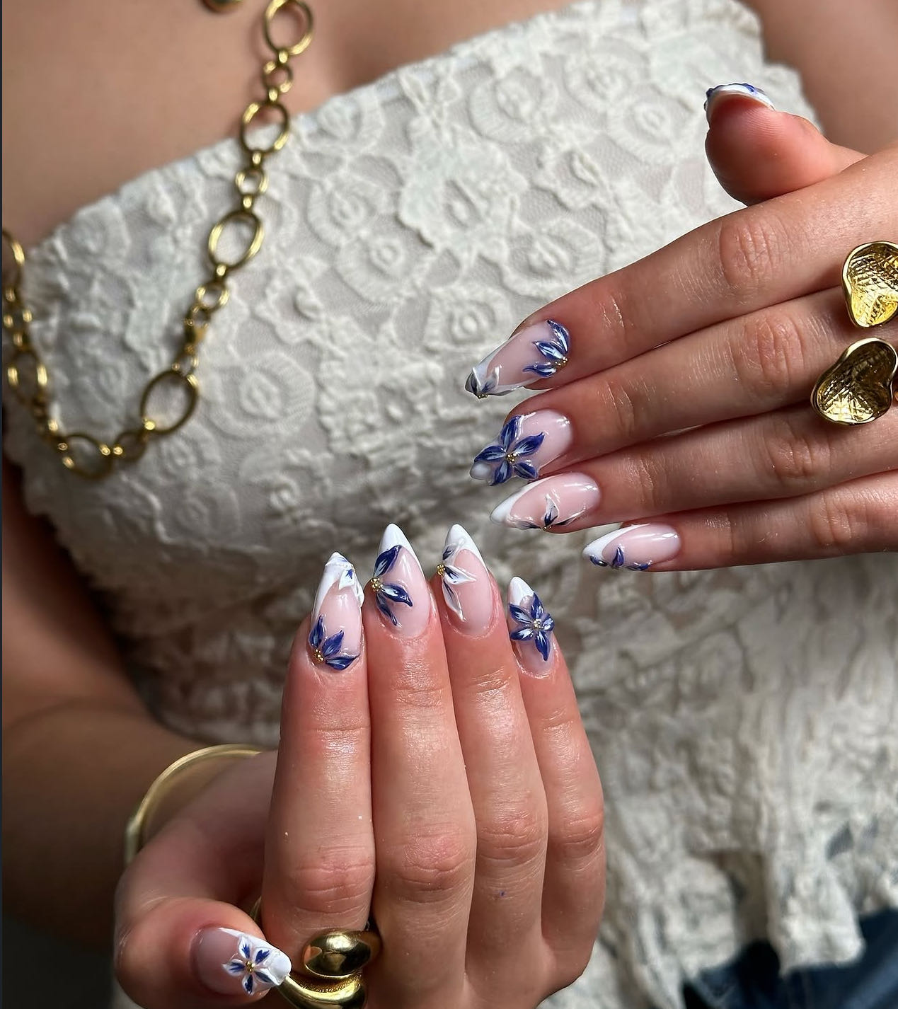 Salon Fiori Manu